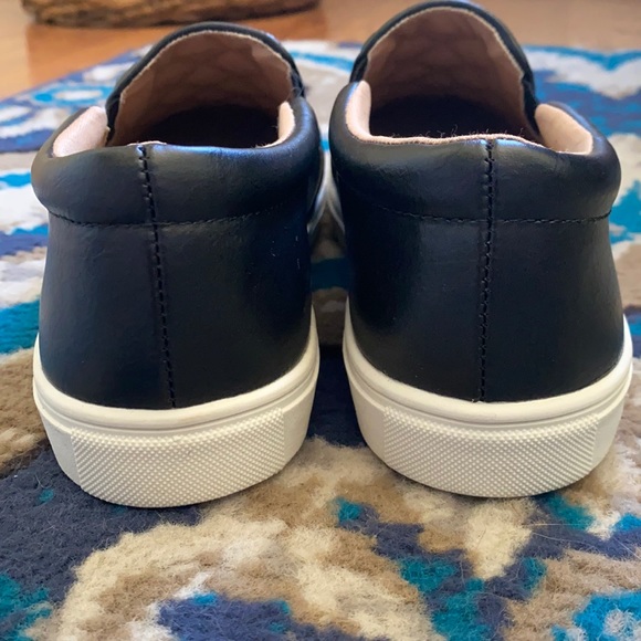 A New Day black slip on sneakers size 8.5 women’s - Picture 8 of 8